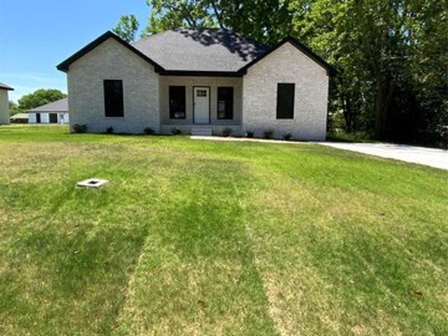 House for sale in Tallassee, Alabama