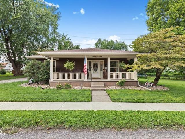 House for sale in Crawfordsville, Indiana