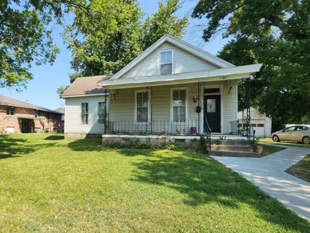House for sale in Clinton, Missouri