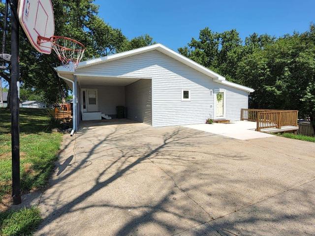 House for sale in Avoca, Iowa