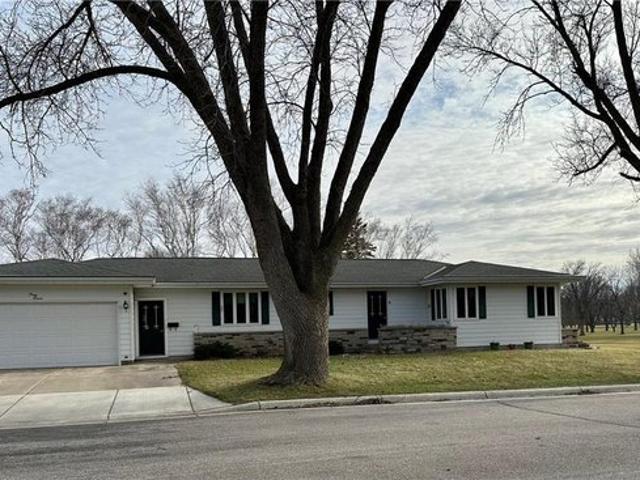 House for sale in Olivia, Minnesota
