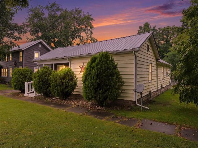 House for sale in Lagrange, LaGrange County