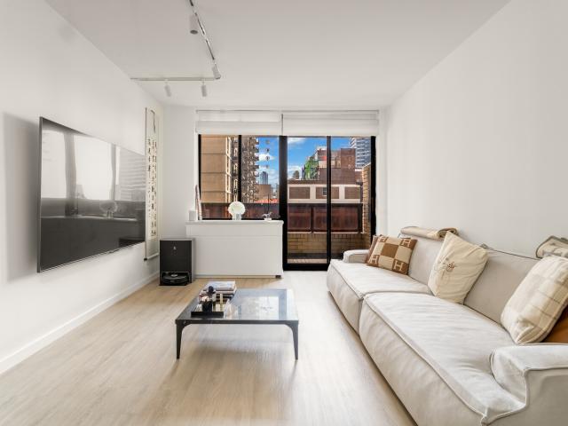 Condo for sale in Arverne, New York