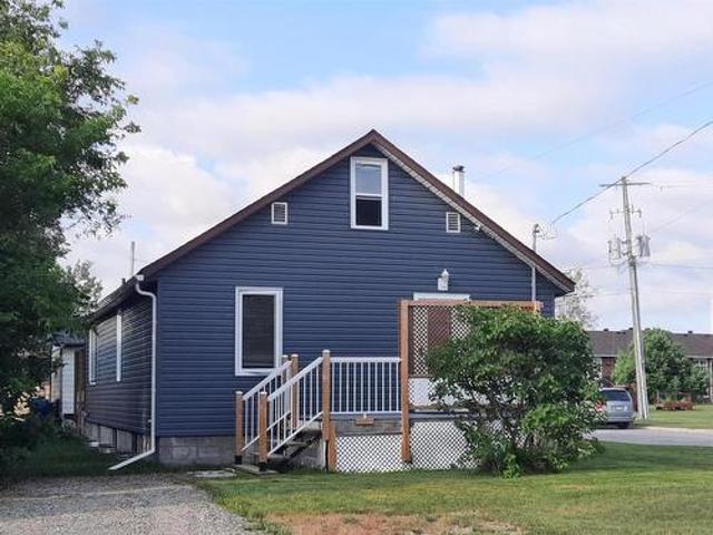House for sale in Geraldton, Ontario