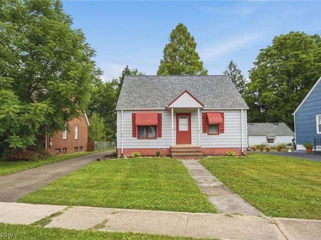 House for sale in Berea, Ohio