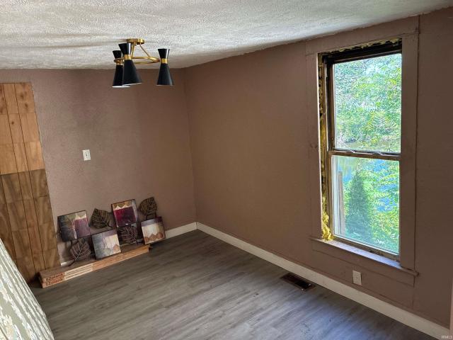 House for sale in Elkhart, Indiana