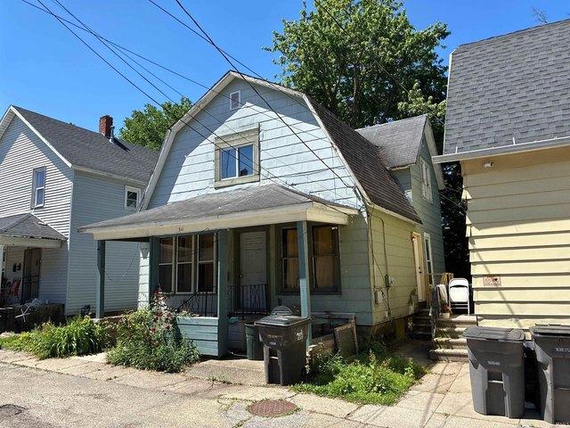 House for sale in Elkhart, Indiana