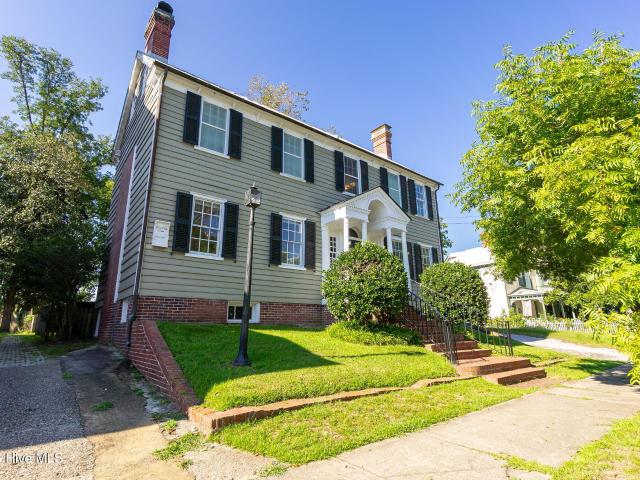 House for sale in New Bern, North Carolina