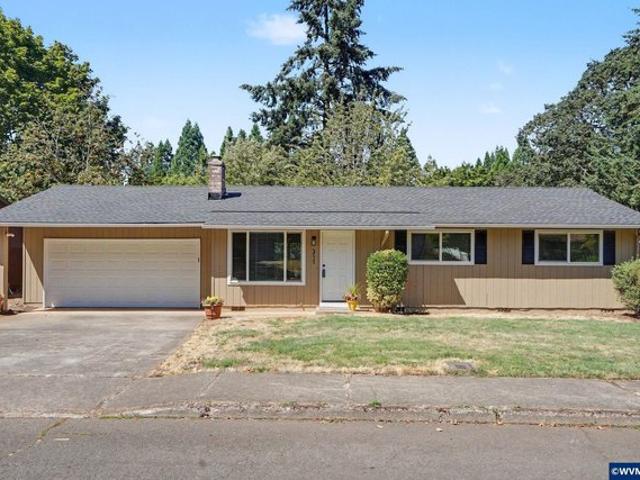 House for sale in Oregonia