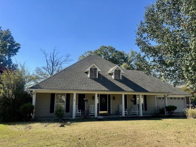 House for sale in Caledonia, Lowndes County
