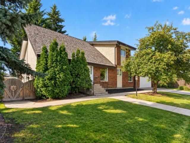 House for sale in Wedgewood, Alberta