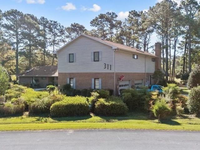 House for sale in Morehead City, North Carolina