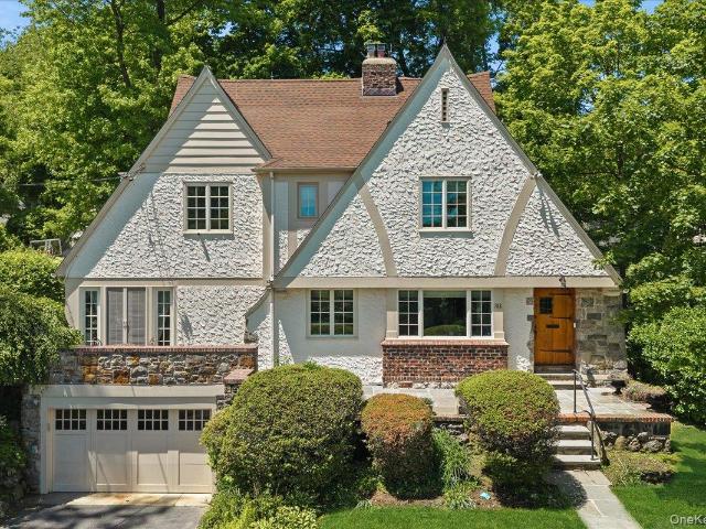 House for sale in New Rochelle, New York