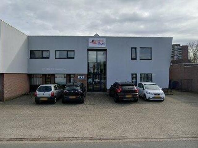Bedrijfspand te huur in Croy, Eindhoven
