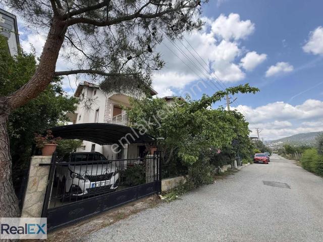 Menderes, İzmir içerisinde satılık Villa