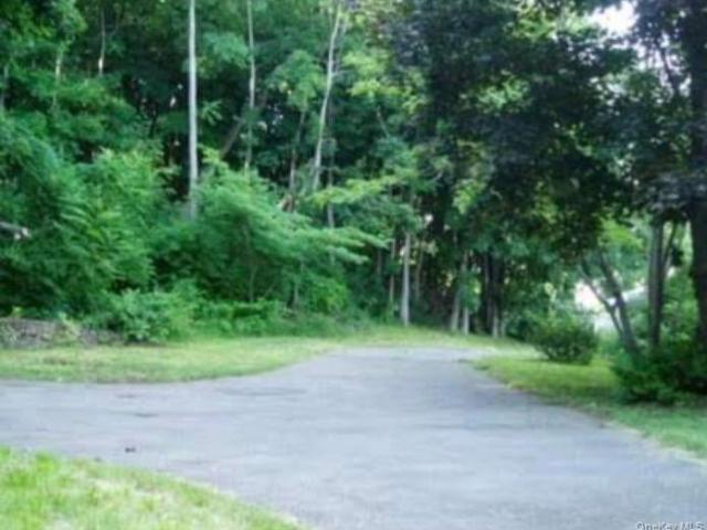 House for sale in Bloomington, New York