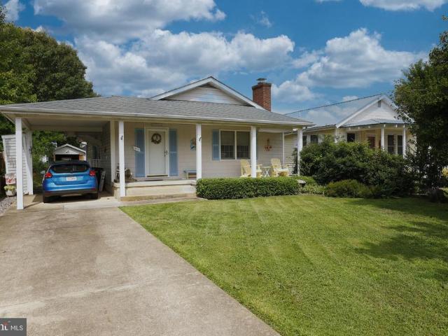 House for sale in Colonial Beach, Westmoreland County
