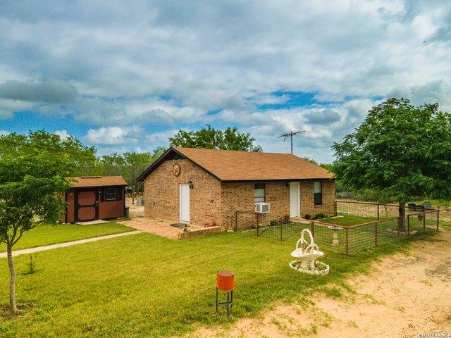 House for sale in Christine, Texas