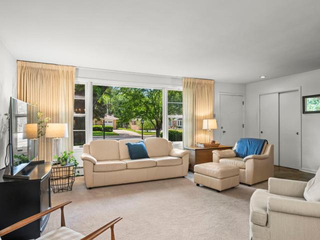House for sale in Arlington Heights, Illinois