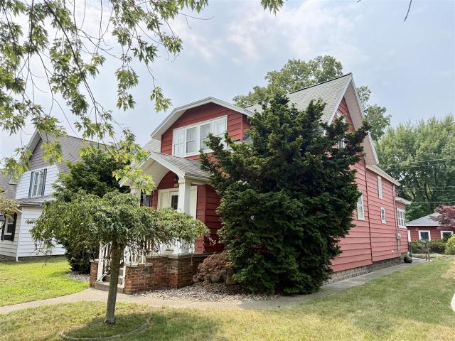 House for sale in Ludington, Michigan
