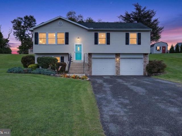 House for sale in Lewisberry, York County