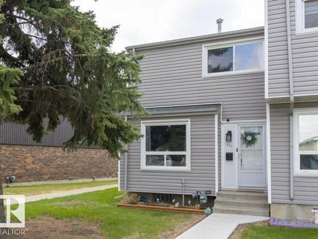 Townhouse for sale in Wedgewood, Alberta