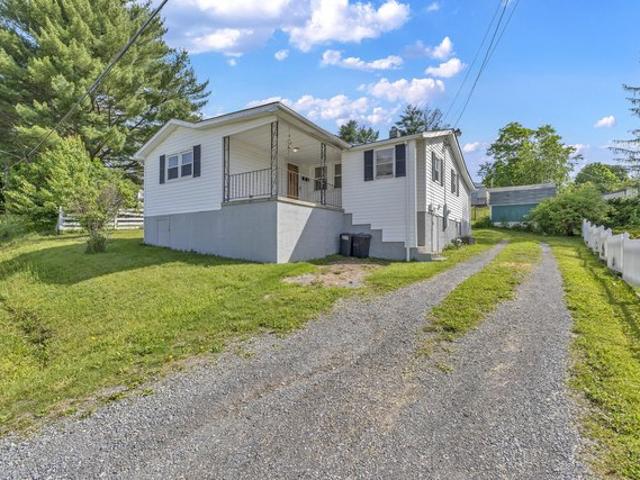 House for sale in White Sulphur Springs, West Virginia