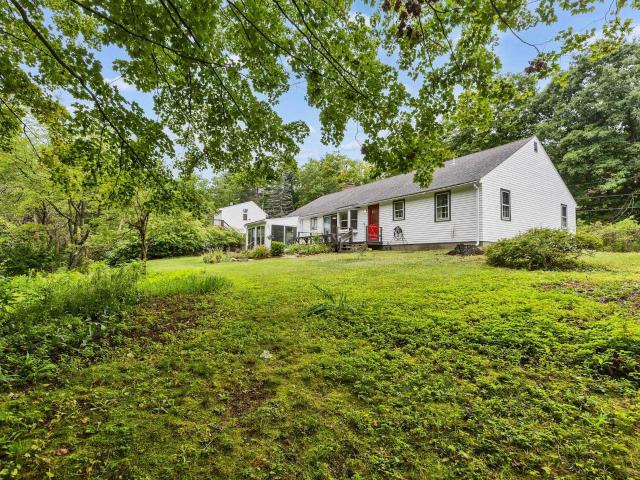 House for sale in Peterborough, Hillsborough County