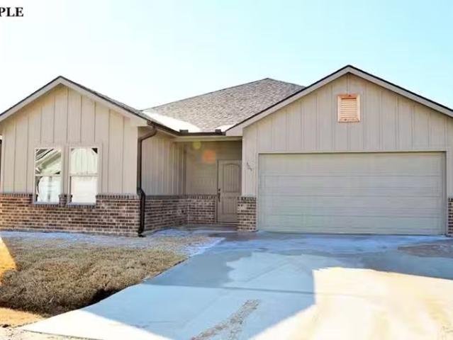 House for sale in Mabank House for sale in Mabank