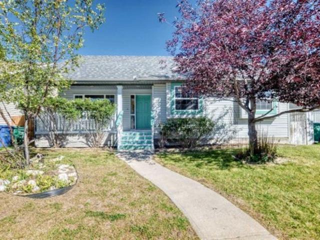 House for sale in Black Diamond, Alberta