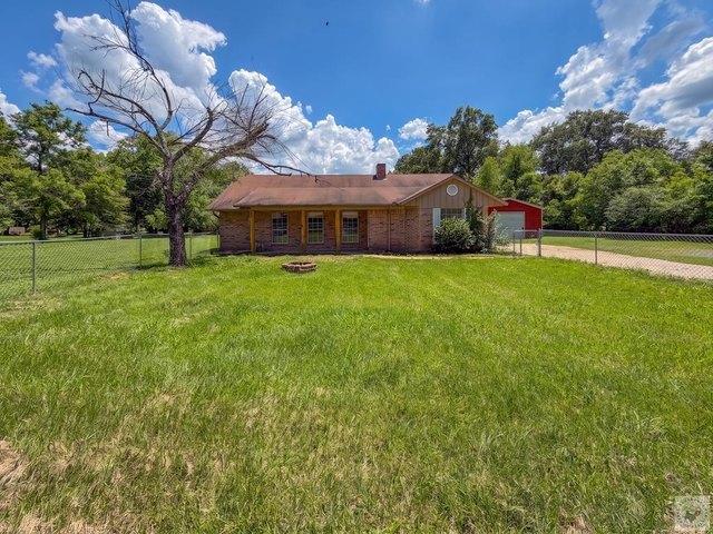 House for sale in New Boston, Texas