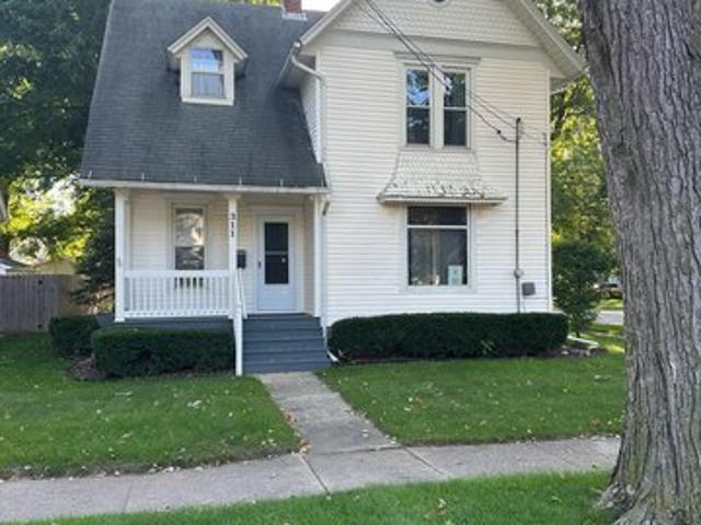House for sale in St. Johns, Clinton County
