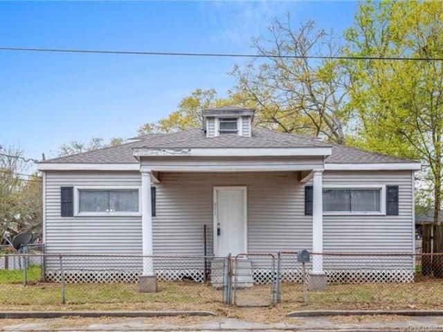 House for sale in Sulphur, Louisiana