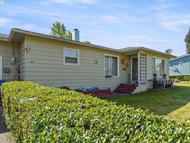 House for sale in Oregonia