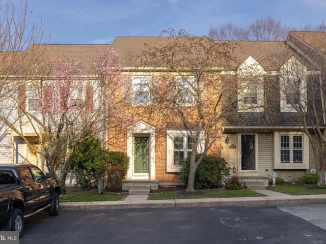 Townhouse for sale in Delaware