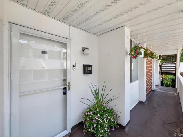 Condo for sale in Hartsdale, Westchester County