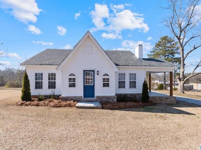 House for sale in Clanton, Alabama