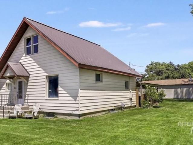 House for sale in Hansen, Idaho