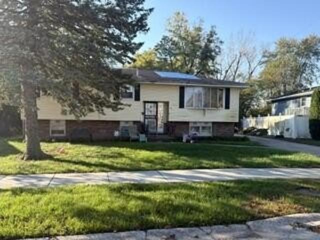 House for sale in Griffith, Lake County