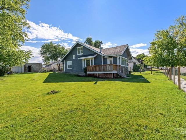 House for sale in Shoshone, Idaho