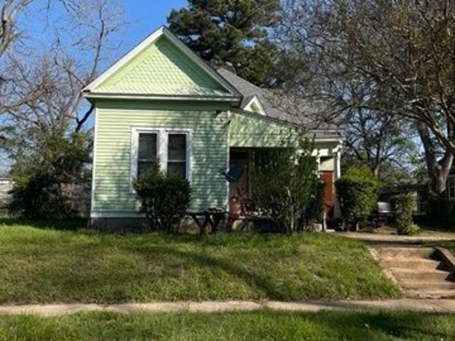 House for sale in Palestine, Texas