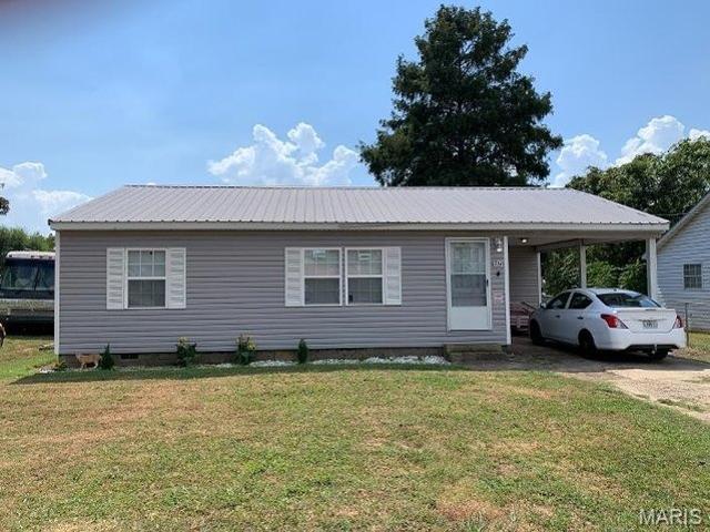 House for sale in Parma, Missouri