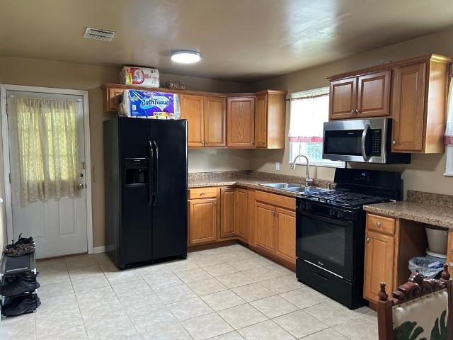 House for sale in Summit, Mississippi