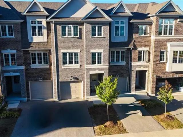 Townhouse for rent in Waterloo, Southwestern Ontario