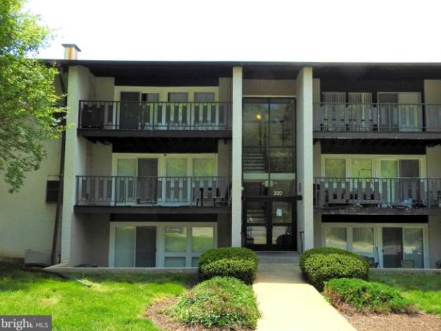 Condo for sale in Camp Springs, Maryland
