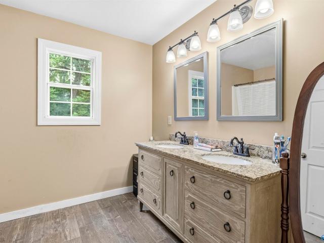 House for sale in Flat Rock, Alabama