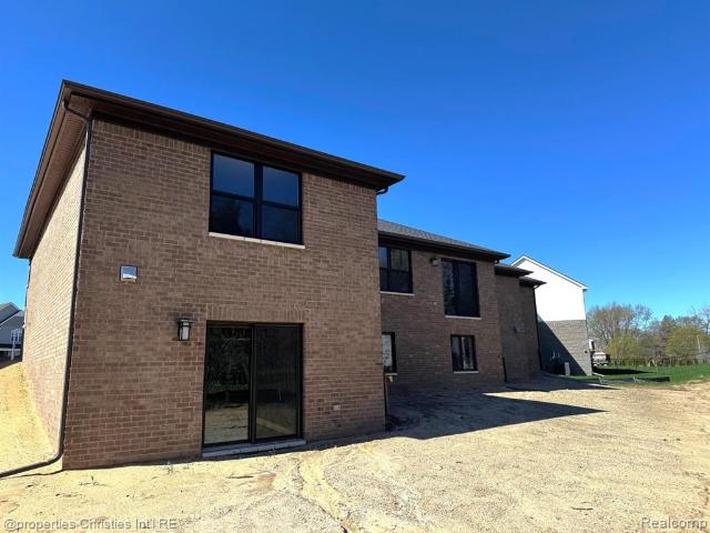 House for sale in Wixom, Michigan