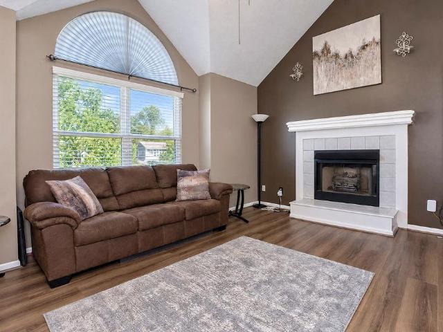 House for sale in Double Gate, Gardner