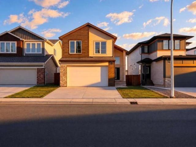 House for sale in Fairmont, Lethbridge