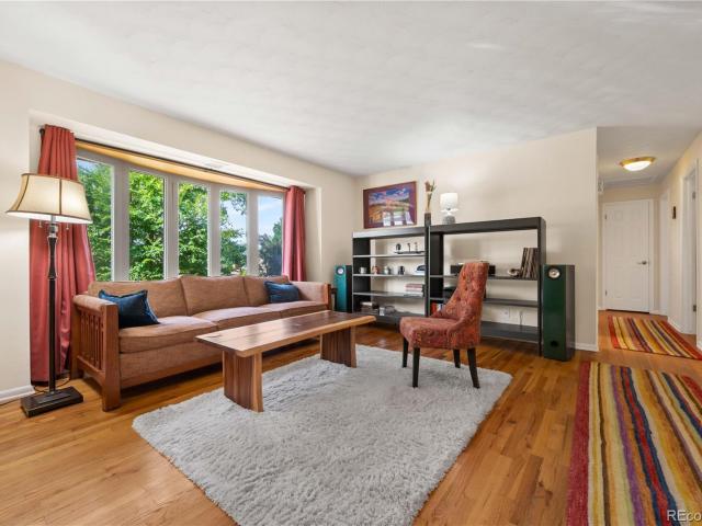 House for sale in Centennial